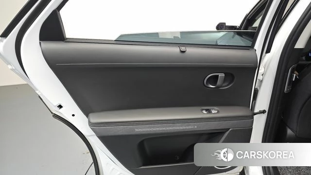 Hyundai The New Ionic 5 id 4853843 из Кореи 17