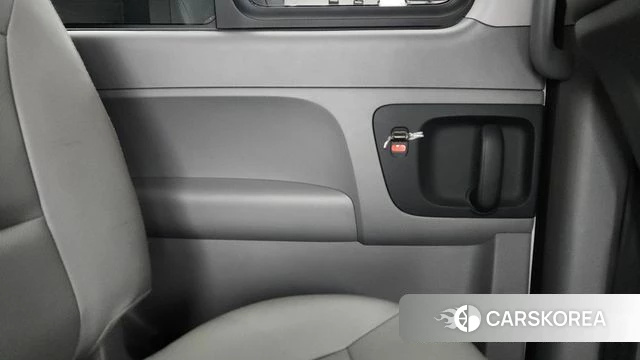 Hyundai The New Grand Starex id 4464528 из Кореи 17