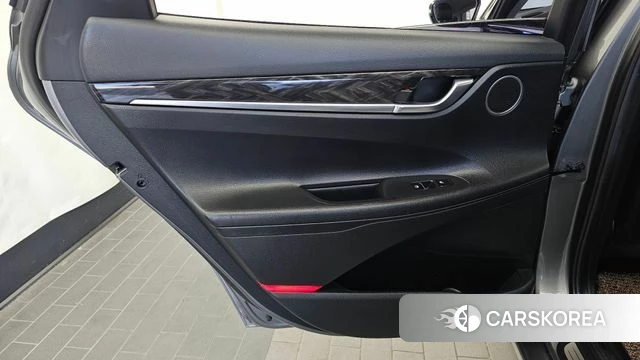 Hyundai Grandeur IG id 4895670 из Кореи 17