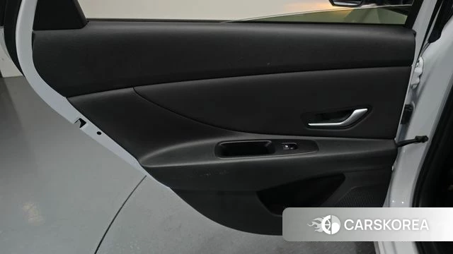 Hyundai Avante Hybrid (CN7) id 4950893 из Кореи 17