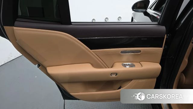 Genesis G90 (RS4) id 4941719 из Кореи 17