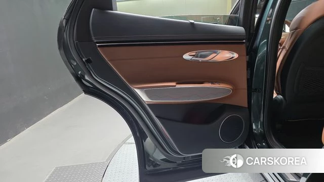Genesis GV70 id 4922996 из Кореи 17
