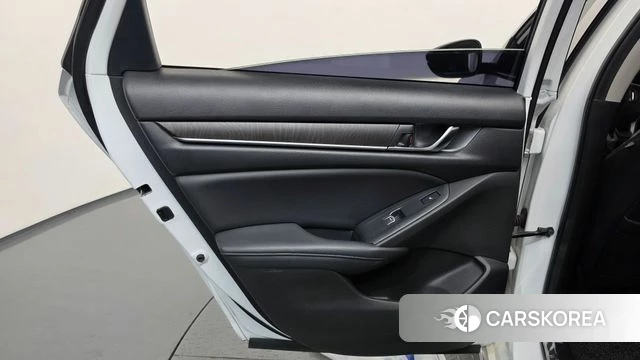 Honda Accord 10th Generation id 4960250 из Кореи 17