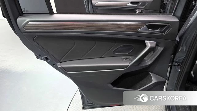 Volkswagen Tiguan Allspace id 4922277 из Кореи 17