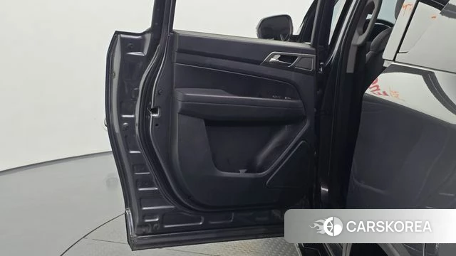 Ssangyong Rexton Sports id 4988386 из Кореи 17