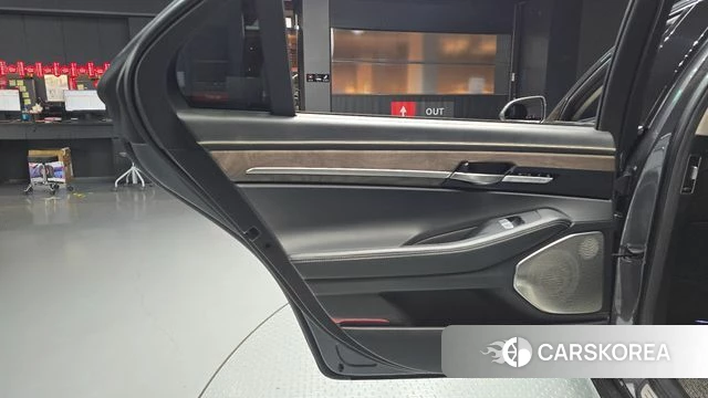 Genesis G90 id 4967514 из Кореи 17