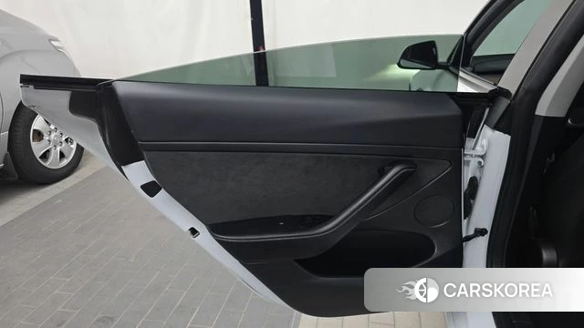 Tesla Model 3 id 4779099 из Кореи 17