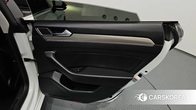 Volkswagen Arteon id 4900289 из Кореи 17
