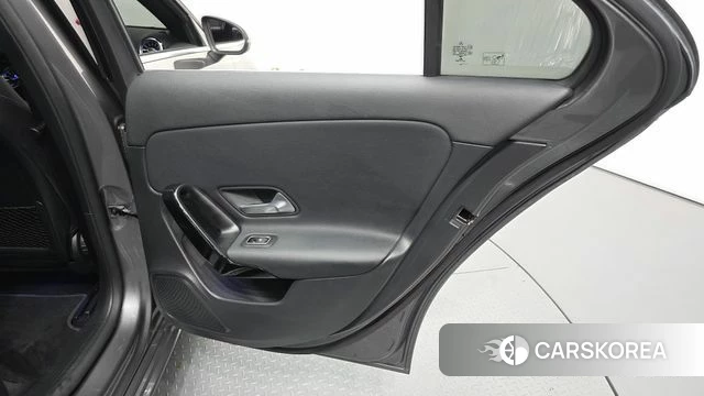 Mercedes-Benz A-Class W177 id 4943426 из Кореи 17