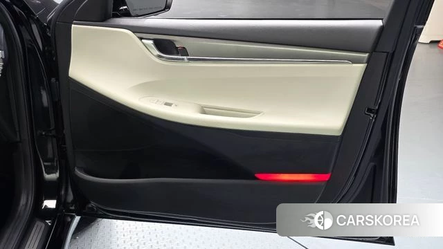 Hyundai The New Grandeur IG id 4958800 из Кореи 17