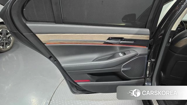 Genesis G90 id 5035689 из Кореи 17