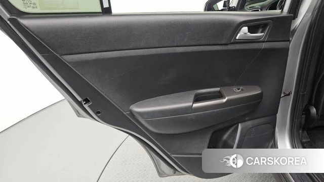 Kia Sportage The Bold id 5028318 из Кореи 17