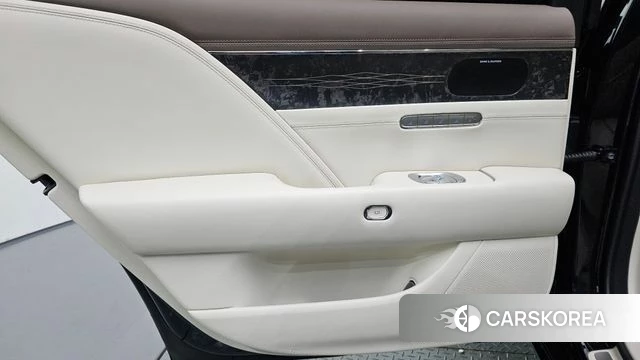 Genesis G90 (RS4) id 4935989 из Кореи 17