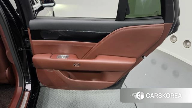 Genesis G90 (RS4) id 5011921 из Кореи 17