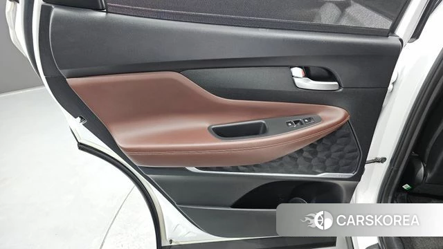 Hyundai Santa Fe TM id 4737410 из Кореи 17