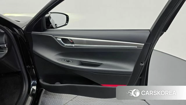 Hyundai The New Grandeur IG id 4996835 из Кореи 17