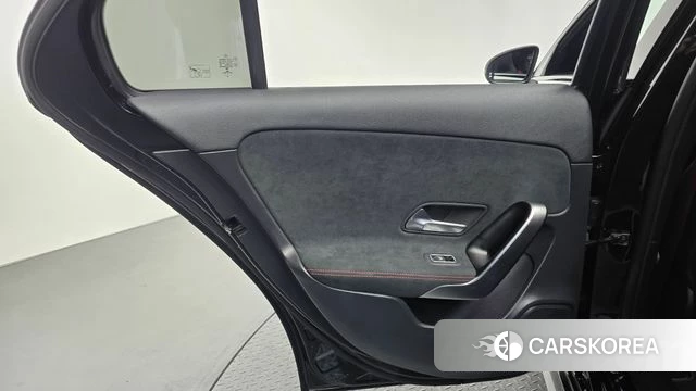 Mercedes-Benz A-Class W177 id 4975733 из Кореи 17