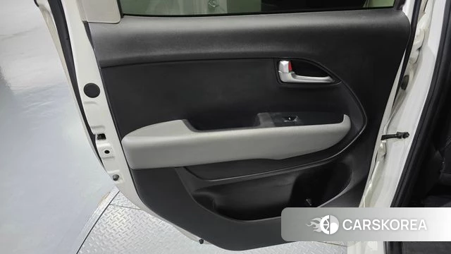 Kia The New Kia Ray id 4929279 из Кореи 17