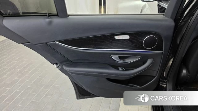 Mercedes-Benz E-Class W213 id 5033396 из Кореи 17