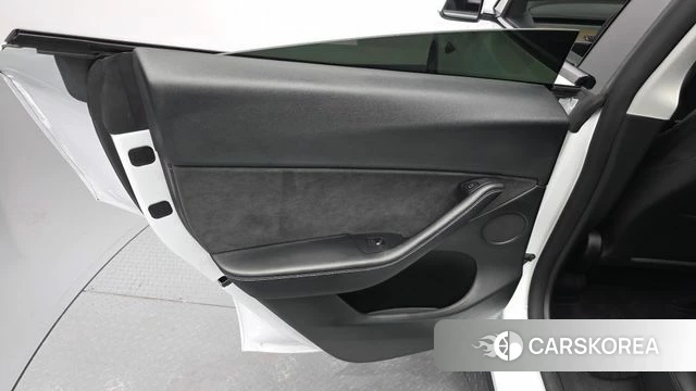 Tesla Model Y id 4793361 из Кореи 17