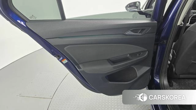 Volkswagen Golf 8th Generation id 5034265 из Кореи 17
