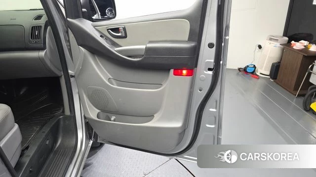 Hyundai The New Grand Starex id 4600034 из Кореи 17