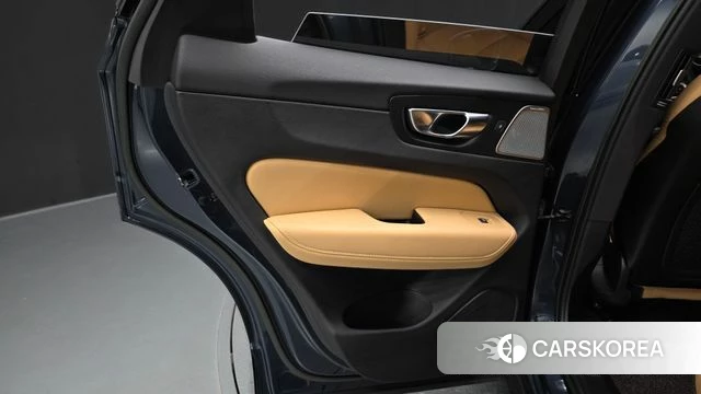 Volvo XC60 second Generation id 5027651 из Кореи 17