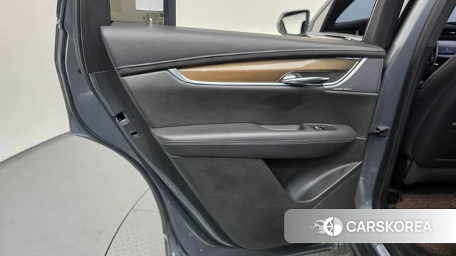 Cadillac XT6 id 4959458 из Кореи 17
