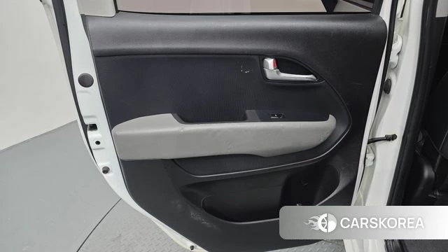 Kia The New Kia Ray id 4981291 из Кореи 17