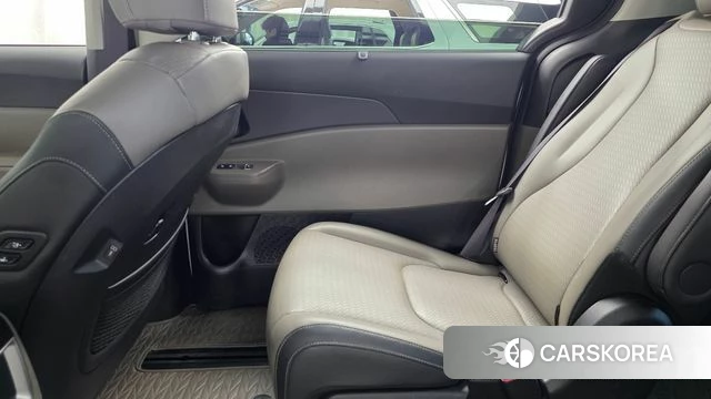 Kia The New Carnival 4th Generation id 4928549 из Кореи 17