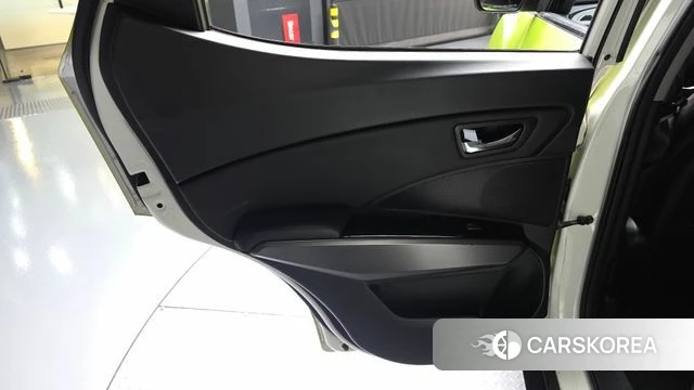 Ssangyong Tivoli Air id 5048379 из Кореи 17