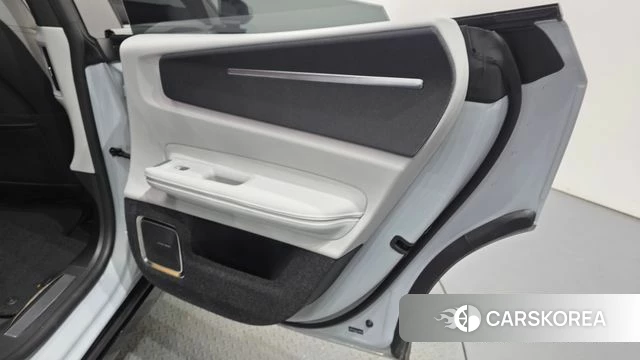 Polestar Polstar 4 id 4984875 из Кореи 17