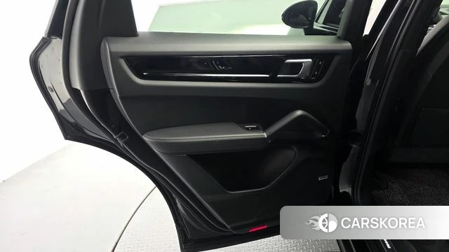 Porsche Cayenne (PO536) id 4967489 из Кореи 17