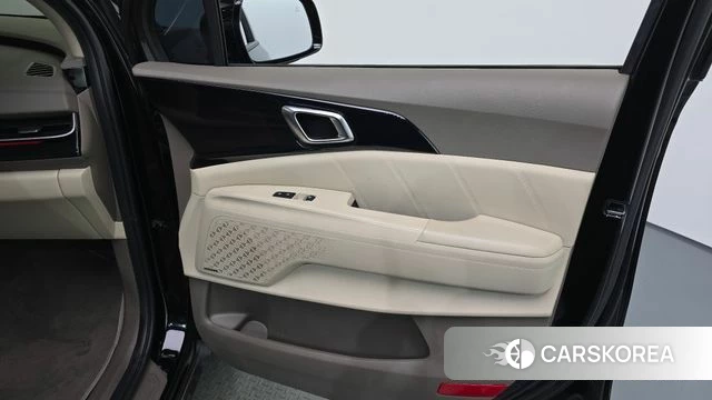 Kia The New Carnival 4th Generation id 5058447 из Кореи 17