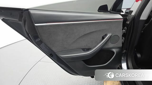 Tesla Model 3 id 4928453 из Кореи 17