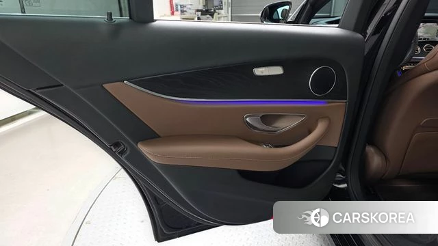 Mercedes-Benz E-Class W213 id 5026766 из Кореи 17
