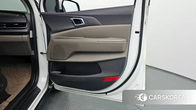Kia The New Carnival 4th Generation id 4950352 из Кореи 17