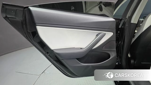 Tesla Model 3 id 4906626 из Кореи 17