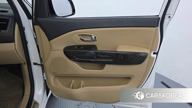 Kia The New Carnival id 5048289 из Кореи 17