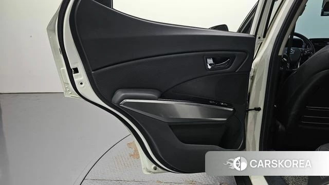Ssangyong Tivoli Air id 4976090 из Кореи 17