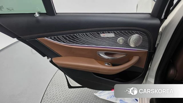 Mercedes-Benz E-Class W213 id 5027753 из Кореи 17