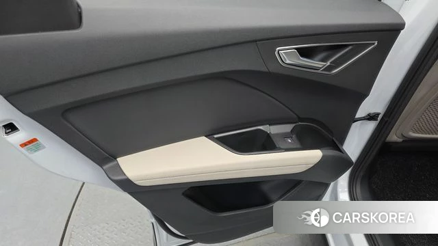 Audi Q4 e-Tron (F4) id 4974789 из Кореи 17