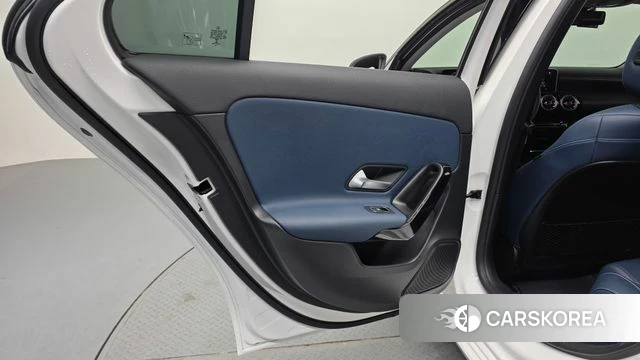 Mercedes-Benz A-Class W177 id 4959789 из Кореи 17