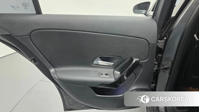 Mercedes-Benz A-Class W177 id 5023396 из Кореи 17