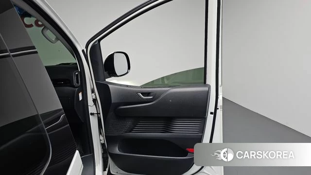 Hyundai Staria id 5026299 из Кореи 17