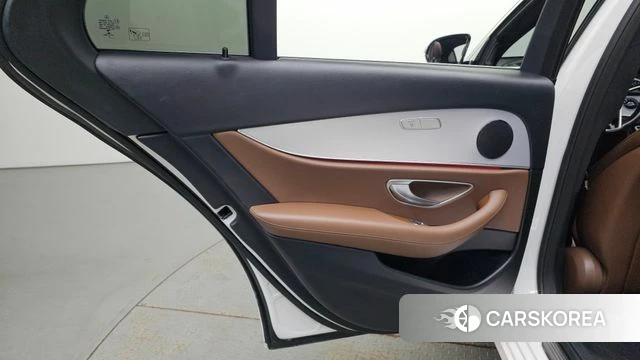 Mercedes-Benz E-Class W213 id 4966485 из Кореи 17
