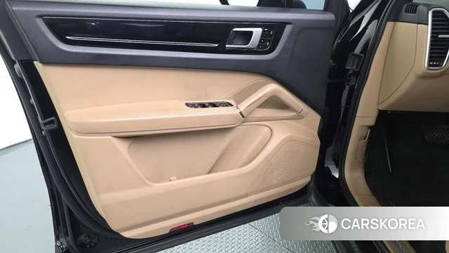 Porsche Cayenne (PO536) id 4780425 из Кореи 17