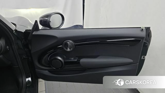 Mini Cooper S id 4996770 из Кореи 17