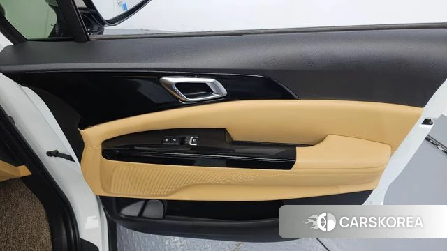 Kia Carnival 4th generation id 5017203 из Кореи 17