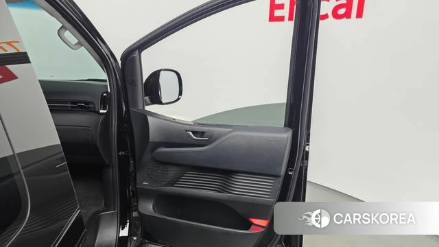 Hyundai Staria id 5011076 из Кореи 17